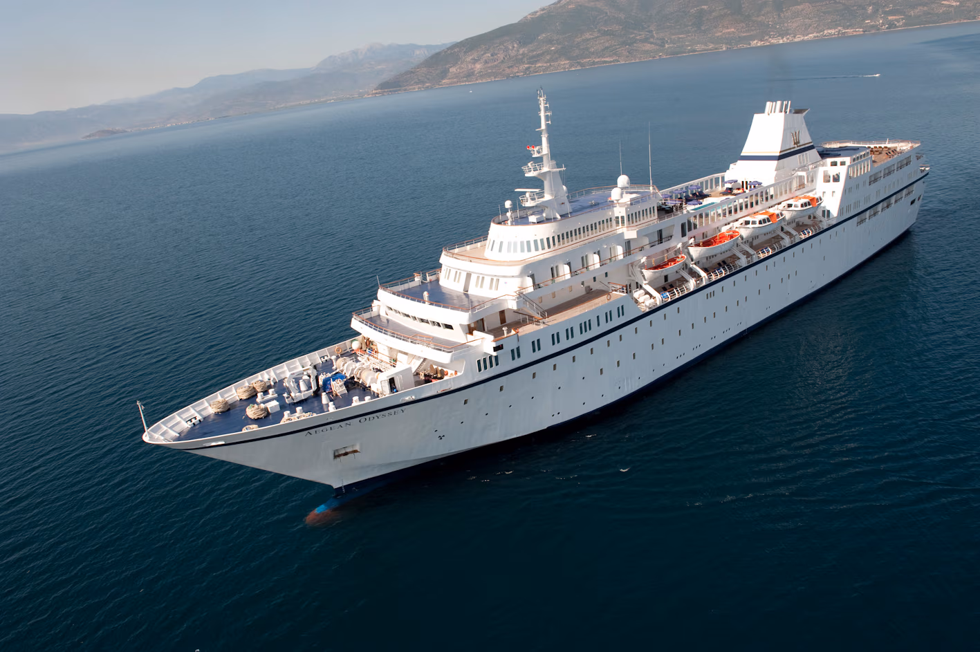 Caribbean Sunliner voyage aboard MV Tropic Limited along the Miami coast